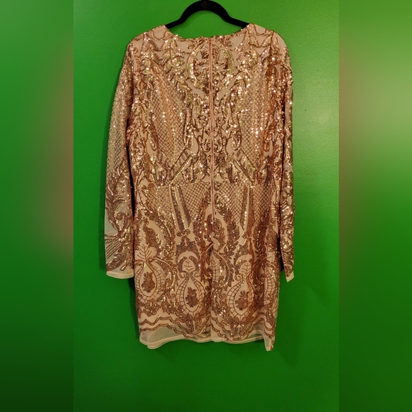 Gold sequence holiday dress, size 3x - Picture 2 of 3